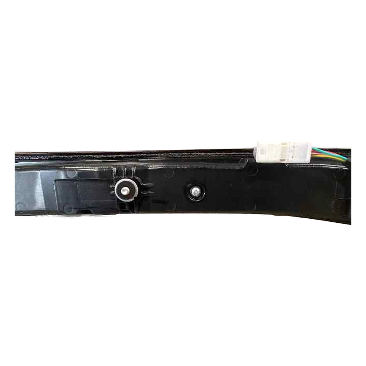 Piloto trasero central para BYD Dolphin, OE 13151989-00, EM2E-4107300 - EVParto (otras vistas)