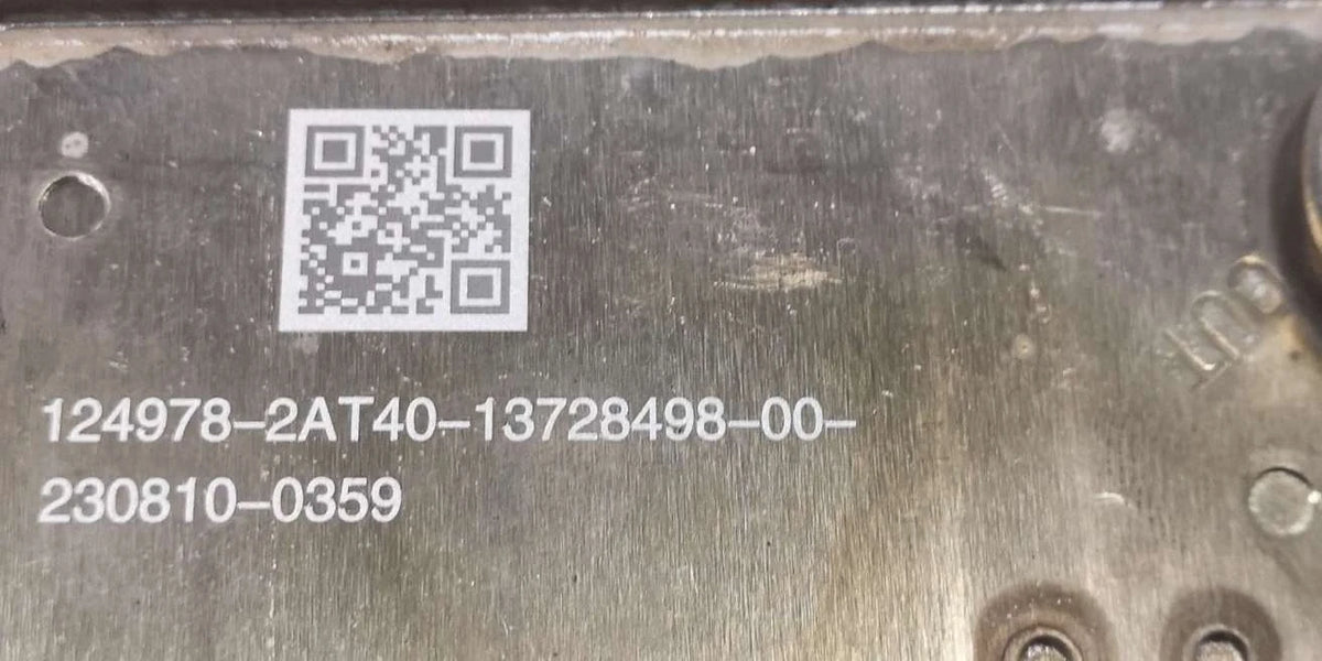 Refrigerador de aceite del motor eléctrico de tracción para BYD, OE 13728498-00, 2AT40-1712200 - EVParto (otras vistas)