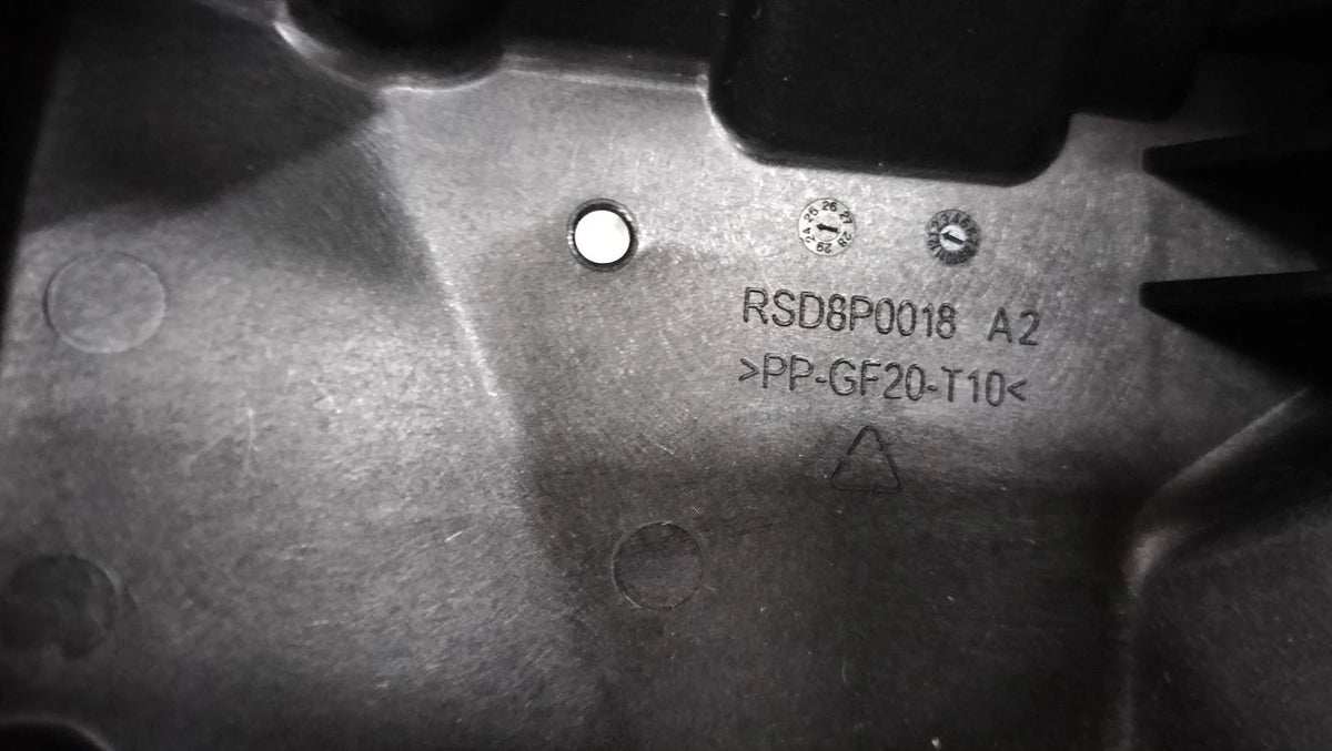 Soporte inferior de la caja de fusibles del compartimento del motor para BYD Sealion 05 EV, OE 15626613-00, UNEA-3722600 - EVParto (otras vistas)