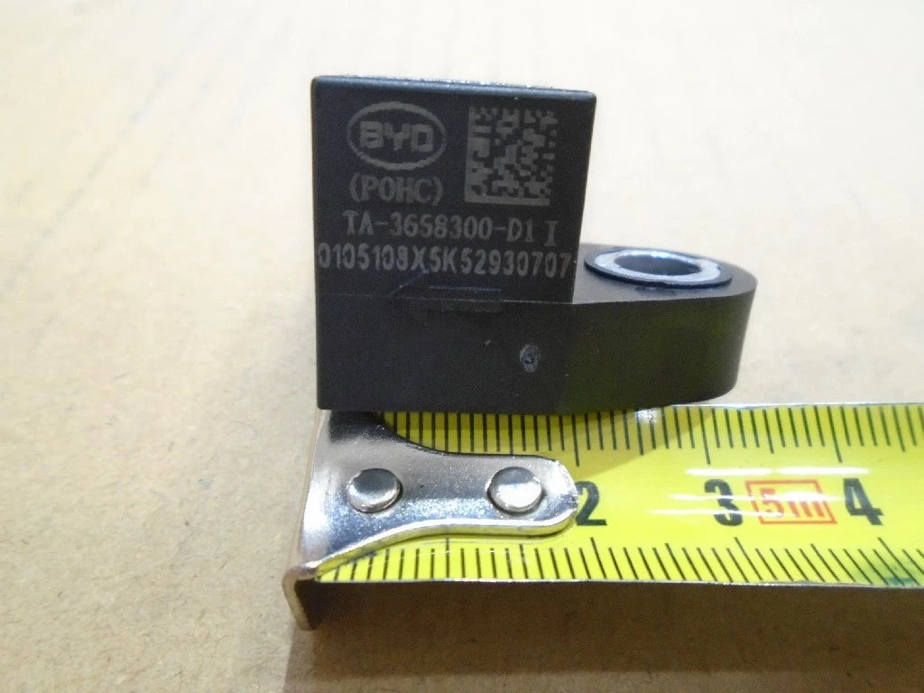 Sensor de impacto delantero I para BYD M3 y S2, OE 12464503-00, TA-3658300-D1 - EVParto (otras vistas)