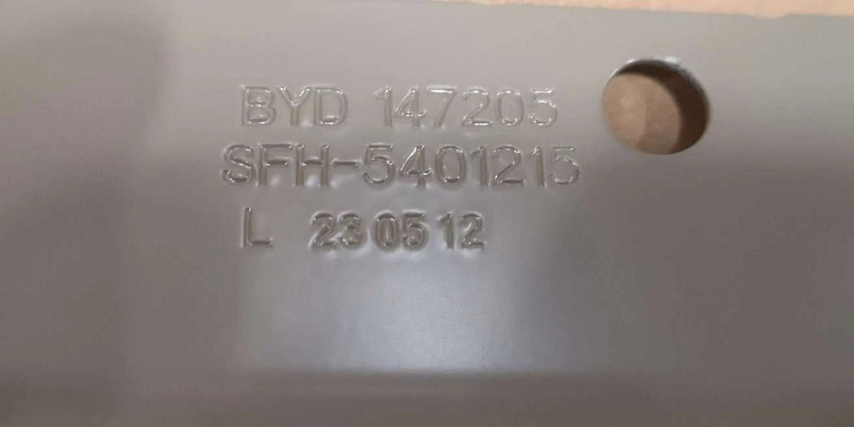 Left Rear Tail Lamp Mounting Panel for BYD group, OE 15267355-00, SFH-5401240/70 - EVParto (additional views)