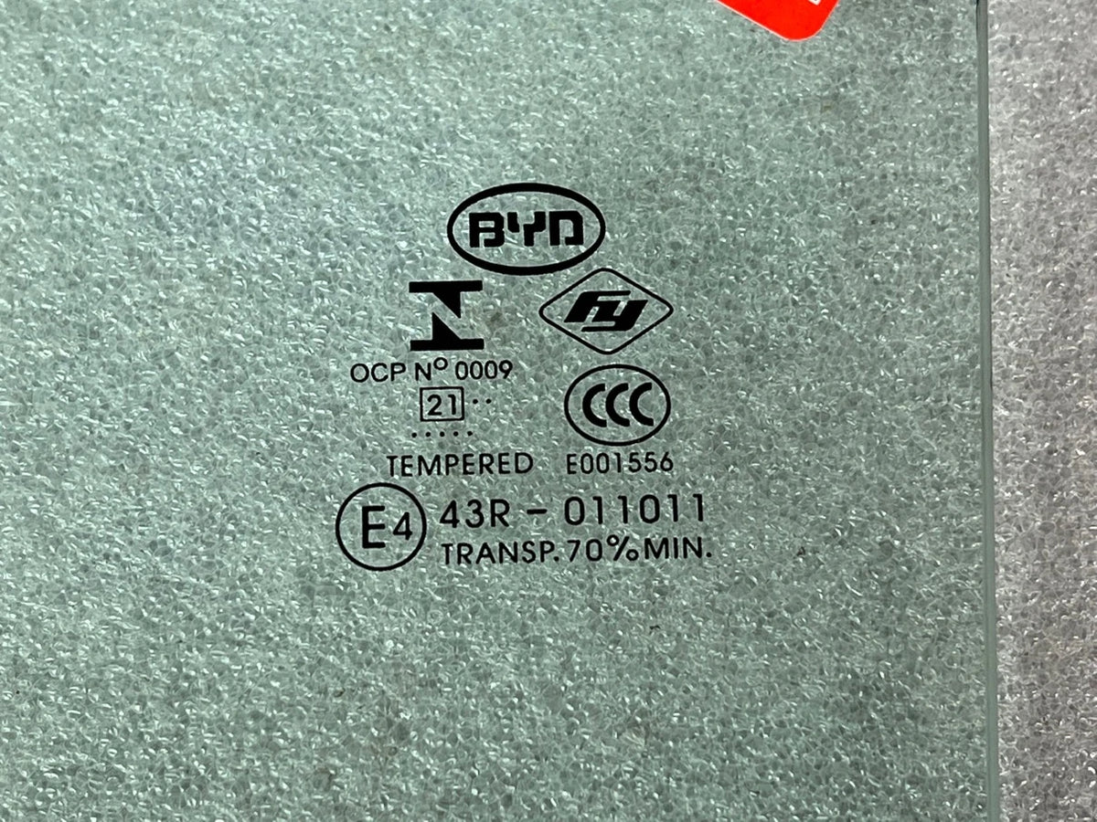 Türscheibe hinten (links) für BYD Dolphin, OE 13136650-00, EM2E-6203100 - EVParto (weitere Ansichten)