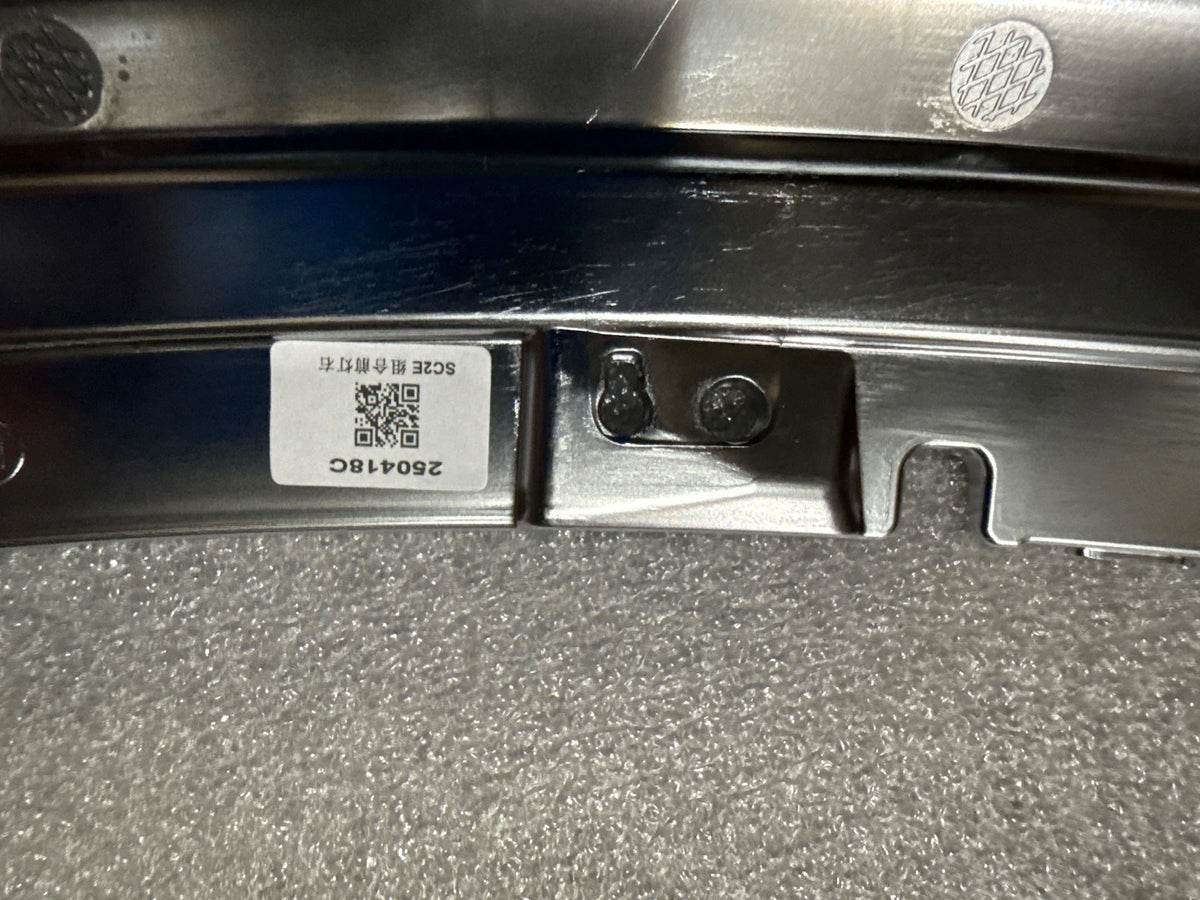 Chromzierleiste, Hauptscheinwerfer rechts für BYD Yuan PLUS, OE 13258913-00, SC2E-4121154 - EVParto (weitere Ansichten)