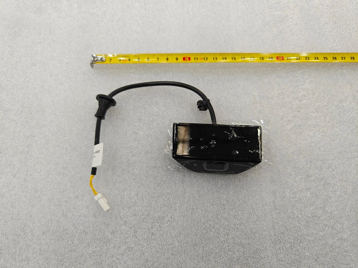 Tailgate Release Micro Switch for BYD Seal 05 DM-i, OE 15527151-00, HA6HA-3642800-00BX - EVParto (additional views)