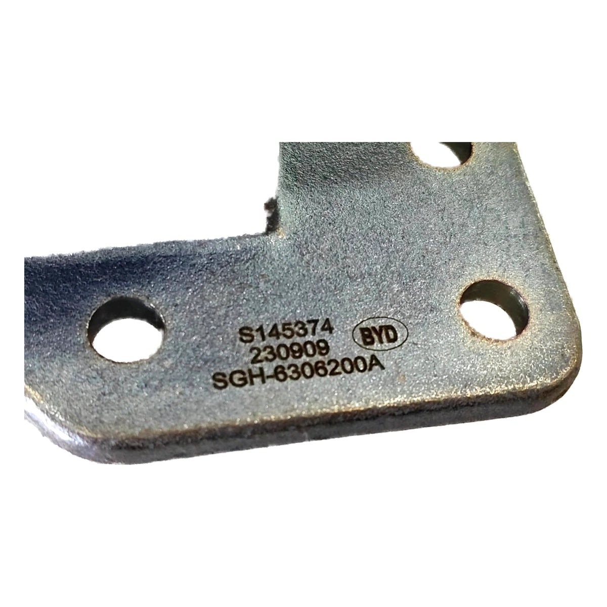 Tailgate Upper Hinge (Left) for BYD group models, OE 14012748-00, SGH-6306200A - EVParto (additional views)